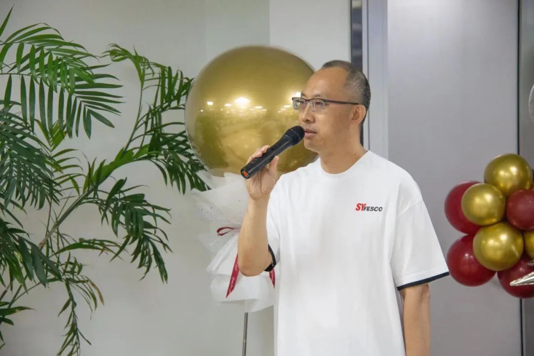 蓄力三十載 凝心再出發(fā)——沈陽(yáng)外服三十周年慶?；顒?dòng)